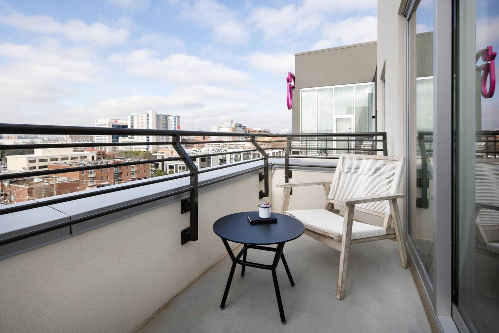 Moxy Nashville Vanderbilt Area Zewnętrze zdjęcie